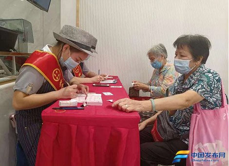“美味轩”献爱心， 1万盒月饼免费送惠州医务工作者、教师和长者