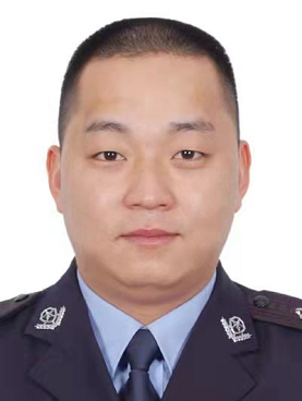杜宇华副本.jpg