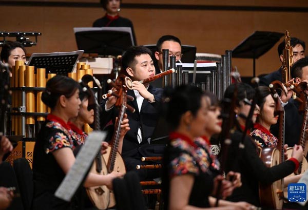 京津冀三地民乐团合奏民族交响诗《大运河》