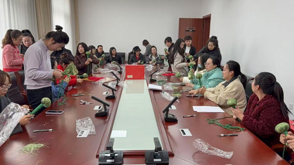 山西省大同市平城区：非遗技艺融科普 共促身心健康乐