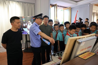 图片2.jpg