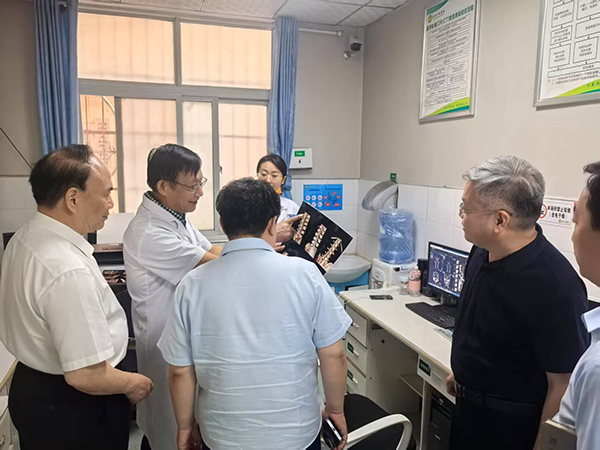 卧龙5.jpg