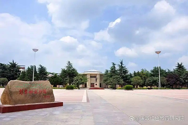 红色9.jpg