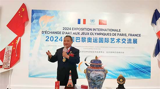 b6134014275954918271P35.jpg