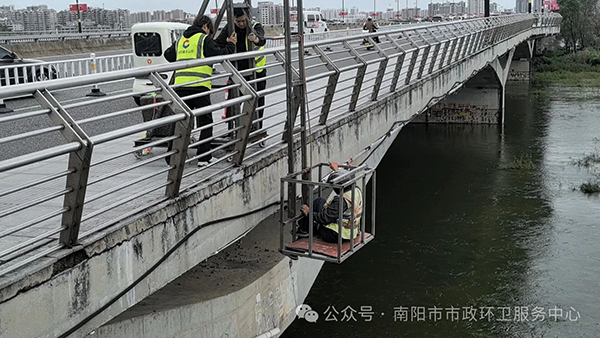 城管3.jpg