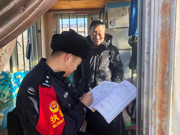 沈阳铁路公安局通辽公安处彰武站派出所多措并举护航春运平安路