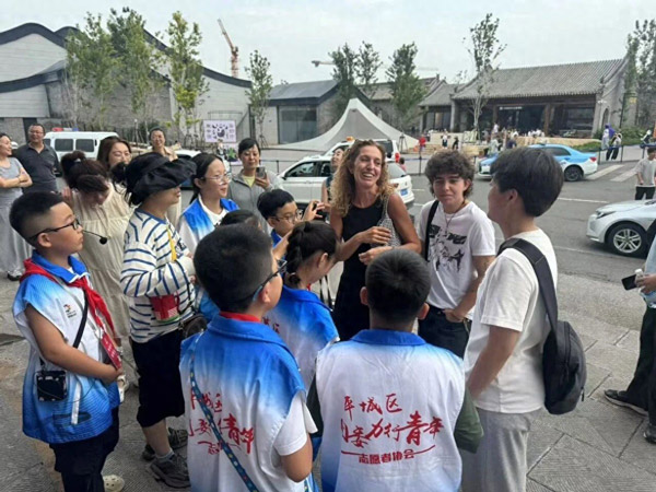 大同市平城区｜“童声话古城”：让千年文脉在双语讲解中薪火相传