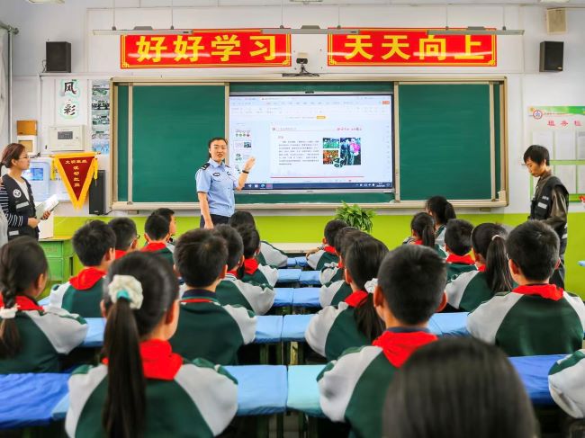 禁毒宣传进校园 护航青春助成长