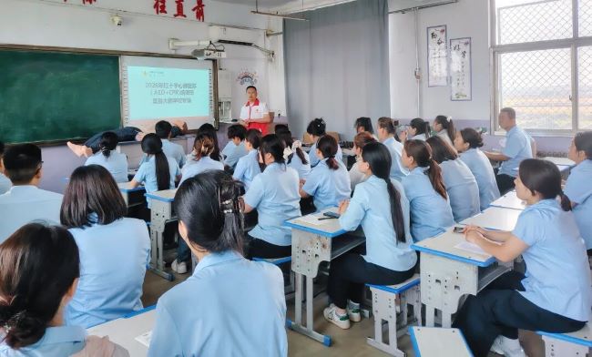 【校园动态】深耕生命教育 守护青春平安｜山西夏县大鹏学校开展红十字会应急救护专项培训活动