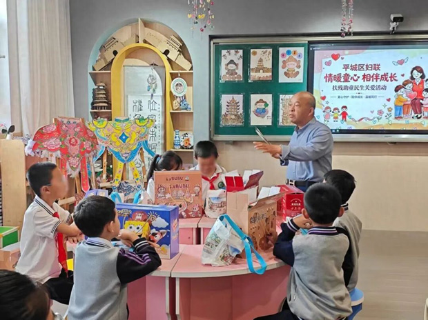 山西省大同市平城区：情暖童心迎中秋 书香润心伴成长
