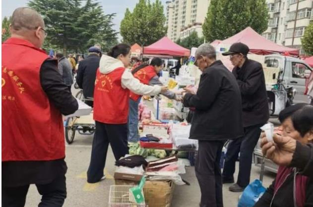 跟会赶集送法忙，山西夏县“法圆梦”志愿红暖民心